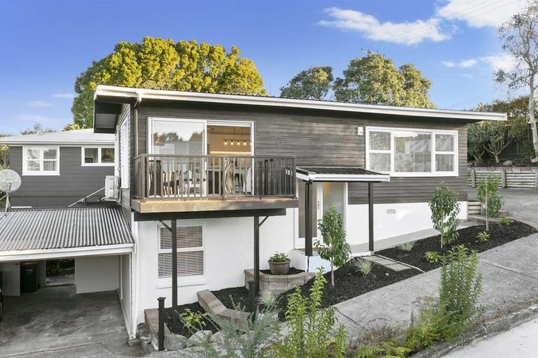 Photo of property in 1/237 Rangatira Road, Beach Haven, Auckland, 0626