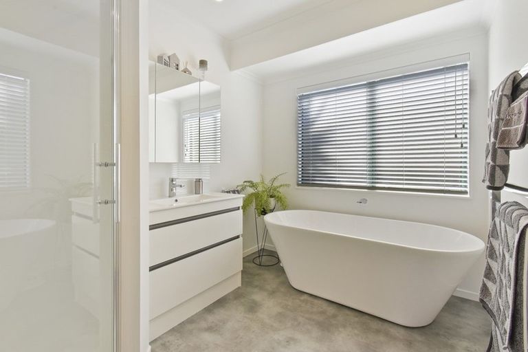 Photo of property in 46 Stewart Gibson Place, Manurewa, Auckland, 2105