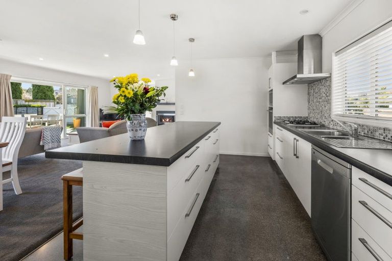 Photo of property in 3 Montgomery Crescent, Kinloch, Taupo, 3377