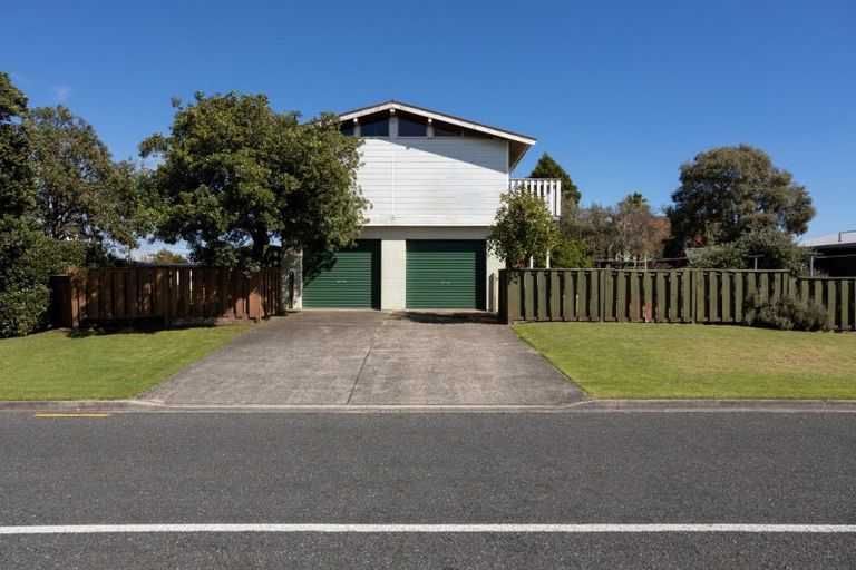 Photo of property in 1a Stella Place, Papamoa Beach, Papamoa, 3118