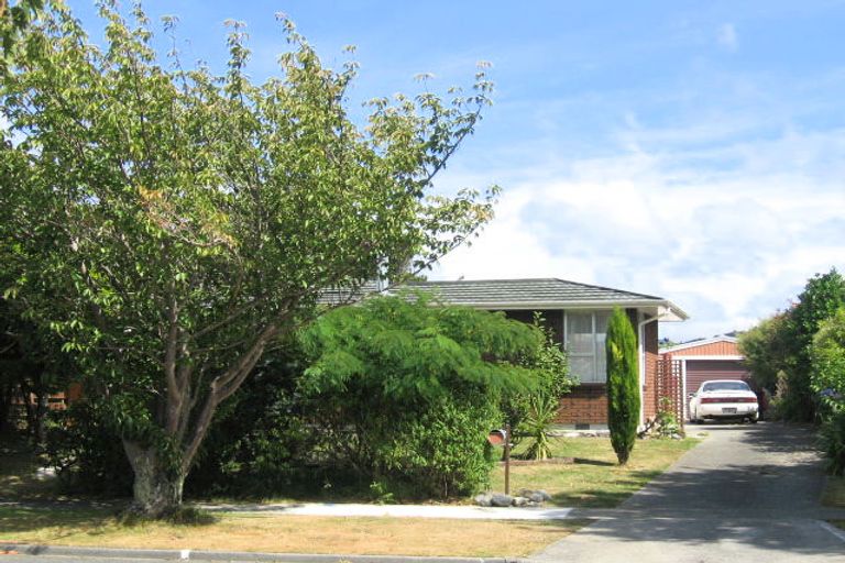 Photo of property in 99 California Drive, Totara Park, Upper Hutt, 5018