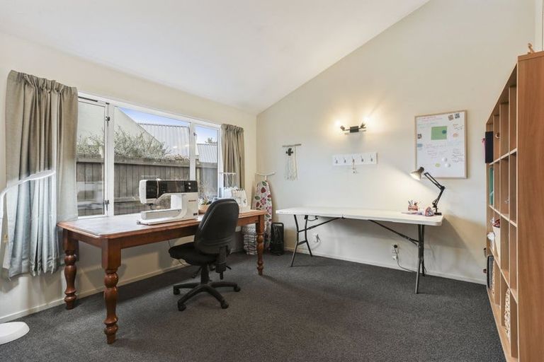 Photo of property in 25 Autumn Place, Mairehau, Christchurch, 8052
