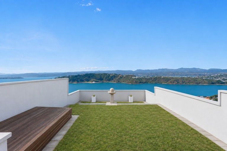 Photo of property in 4/25 Thane Road, Roseneath, Wellington, 6011