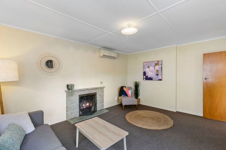 Photo of property in 139 Rawhiti Road, Pukerua Bay, 5026