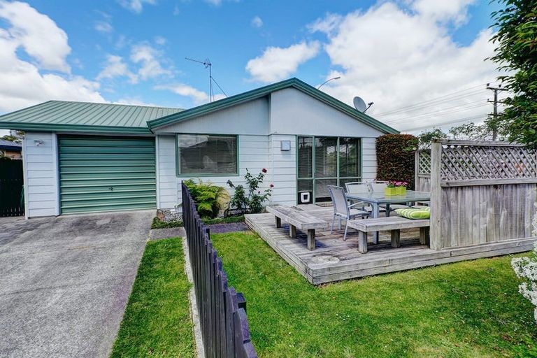 Photo of property in 1 Cottage Lane, Pukete, Hamilton, 3200