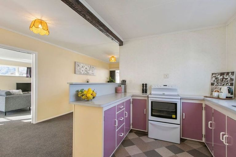 Photo of property in 128 Wise Street, Wainuiomata, Lower Hutt, 5014
