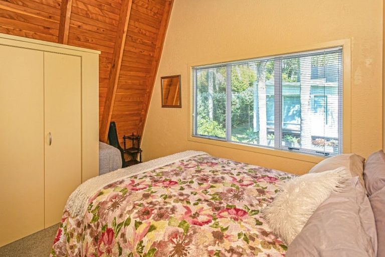 Photo of property in 120 Onemana Drive, Onemana, Whangamata, 3691