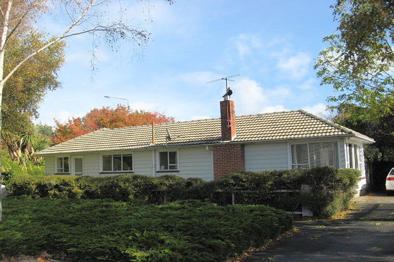 Photo of property in 1 Brodie Street, Ilam, Christchurch, 8041