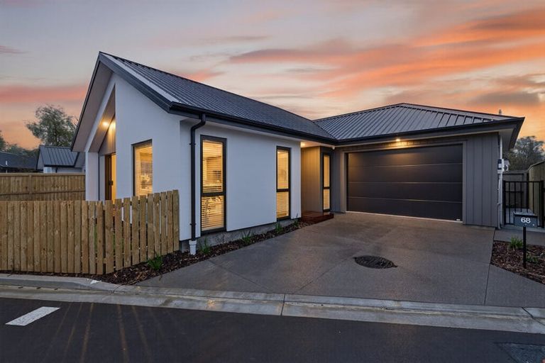 Photo of property in 68 Banks Avenue, Dallington, Christchurch, 8061