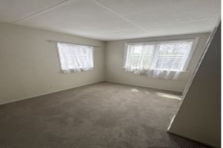 Photo of property in 3a Montgomery Street, Levin, 5510