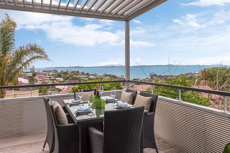 Photo of property in 12 Haseler Crescent, Howick, Auckland, 2014