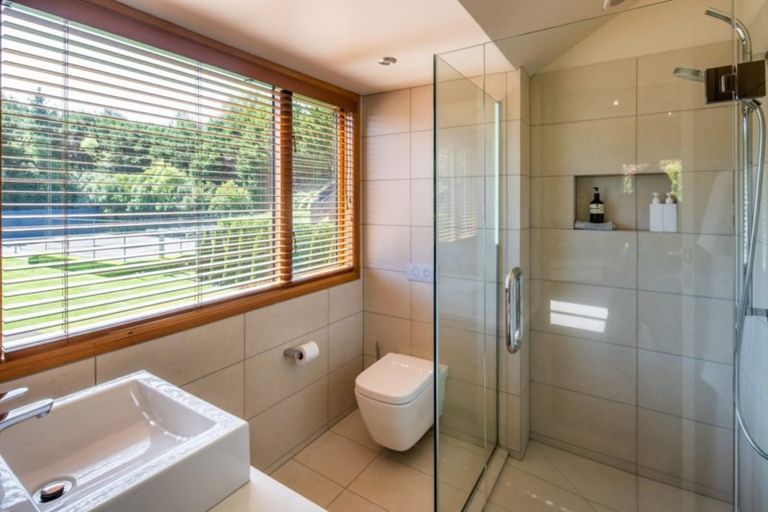 Photo of property in 87 Woodburn Drive, Takapu Valley, Wellington, 5028