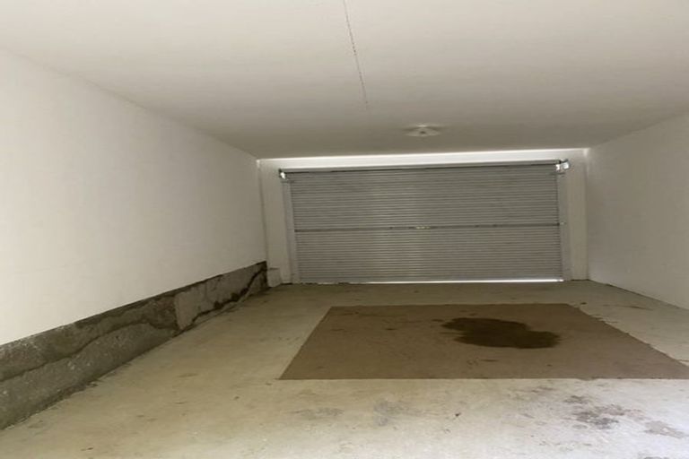 Photo of property in 2/28 Morton Avenue, Forrest Hill, Auckland, 0620