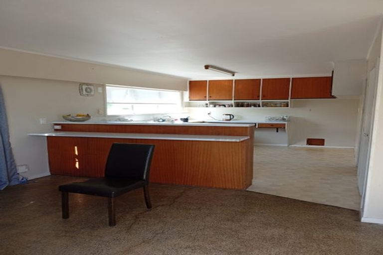 Photo of property in 28 Marcel Place, Glenfield, Auckland, 0629