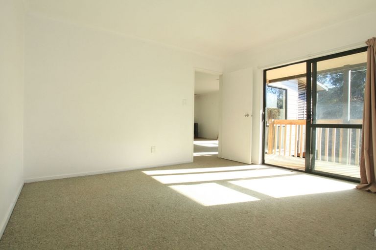 Photo of property in 11 Snowden Place, Raglan, 3225