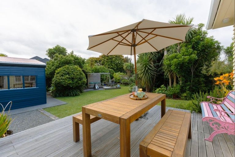 Photo of property in 85 Savage Crescent, West End, Palmerston North, 4412