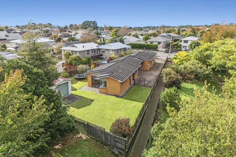 Photo of property in 2/38 Waimea Street, Westown, New Plymouth, 4310