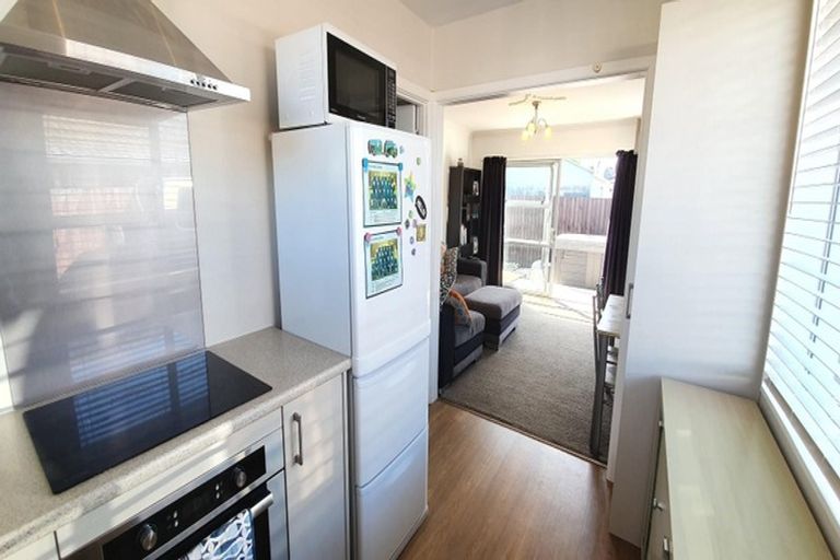 Photo of property in 6/21 Edgeware Road, St Albans, Christchurch, 8014