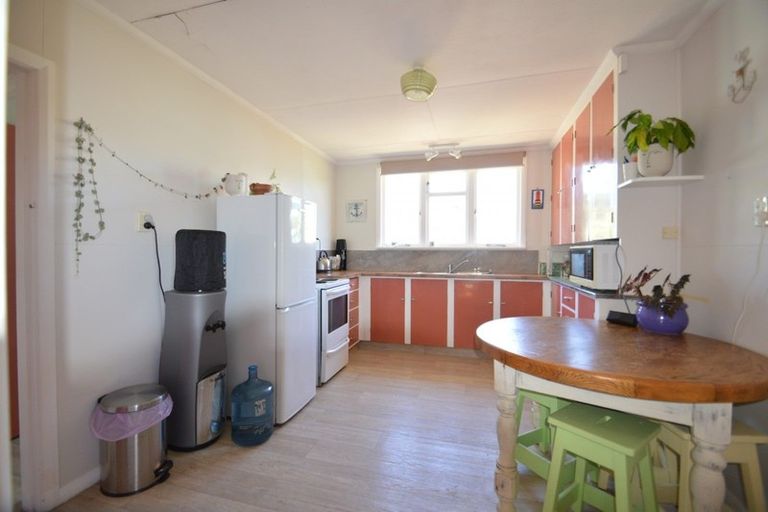 Photo of property in 563 Waitarere Beach Road, Waitarere Beach, Levin, 5510