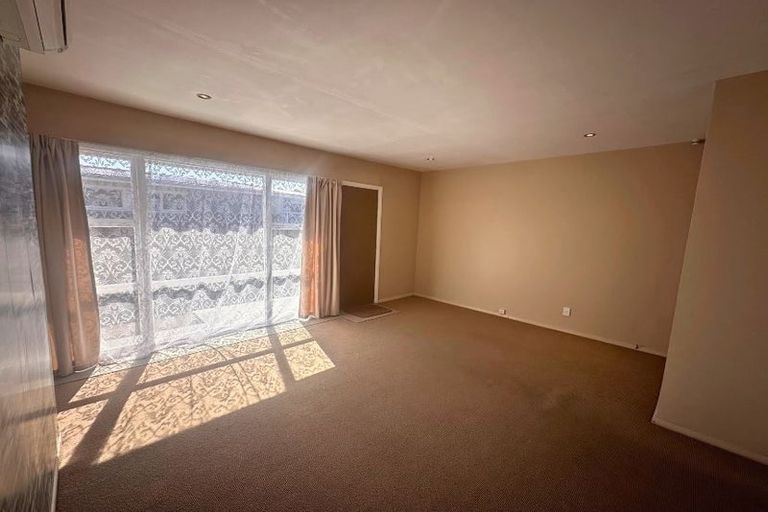 Photo of property in 2/254 Main Road North, Redwood, Christchurch, 8051