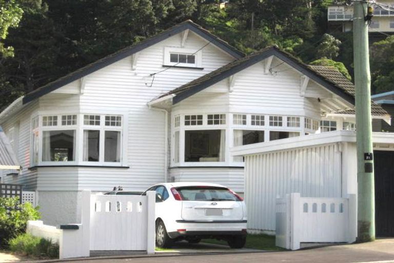 Photo of property in 4 Dundas Street, Seatoun, Wellington, 6022