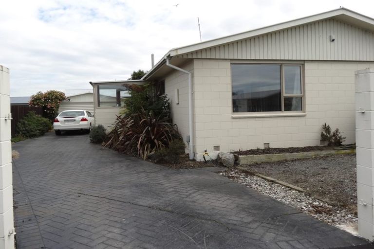 Photo of property in 43 Castletown Place, New Brighton, Christchurch, 8083