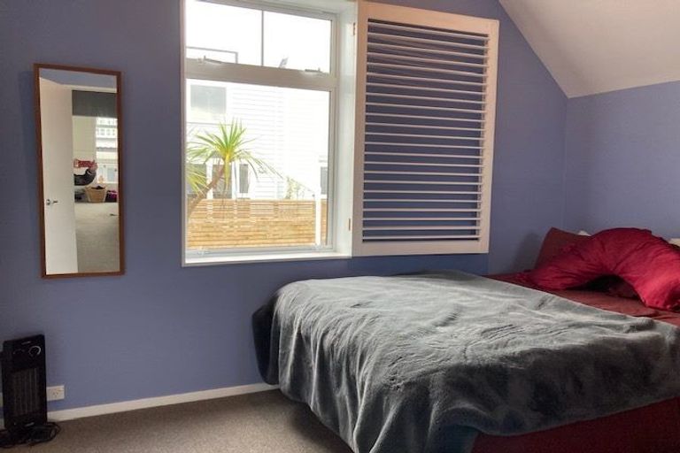 Photo of property in 31-41 Pirie Street, Mount Victoria, Wellington, 6011