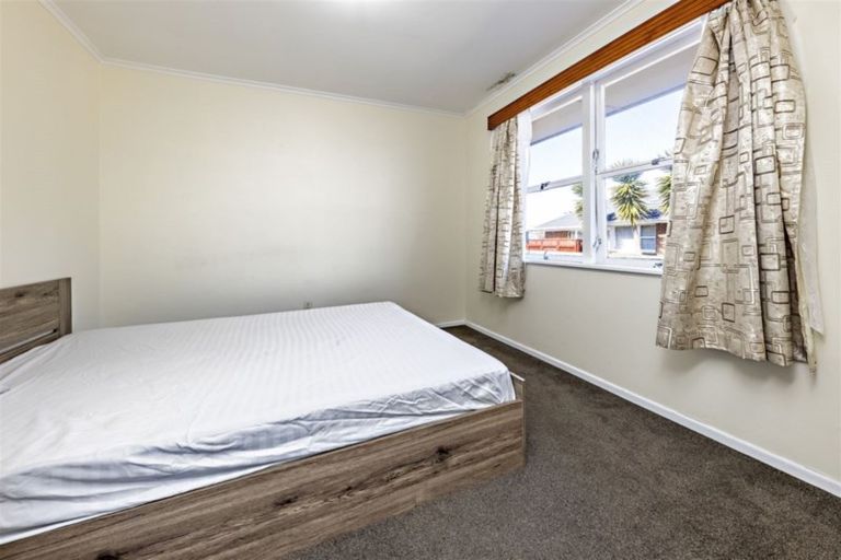 Photo of property in 1/33 Miles Avenue, Papatoetoe, Auckland, 2025