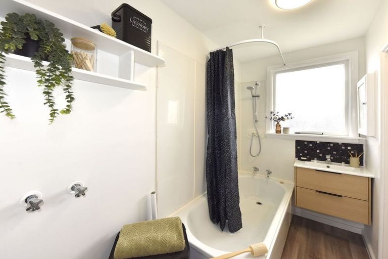 Photo of property in 1/72 Longfellow Street, Sydenham, Christchurch, 8023