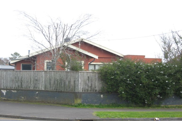 Photo of property in 348 Carrington Street, Vogeltown, New Plymouth, 4310