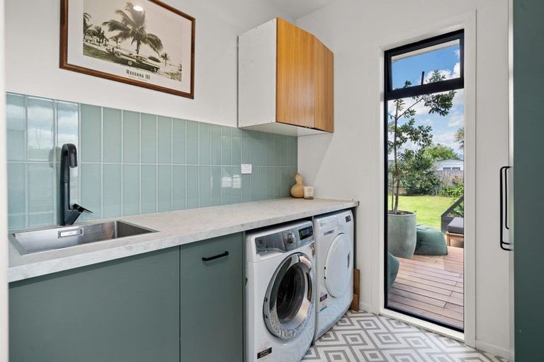 Photo of property in 16 Tawa Street, Edgecumbe, 3120