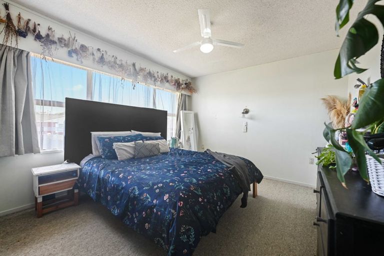 Photo of property in 8 Sandalwood Drive, Dinsdale, Hamilton, 3204