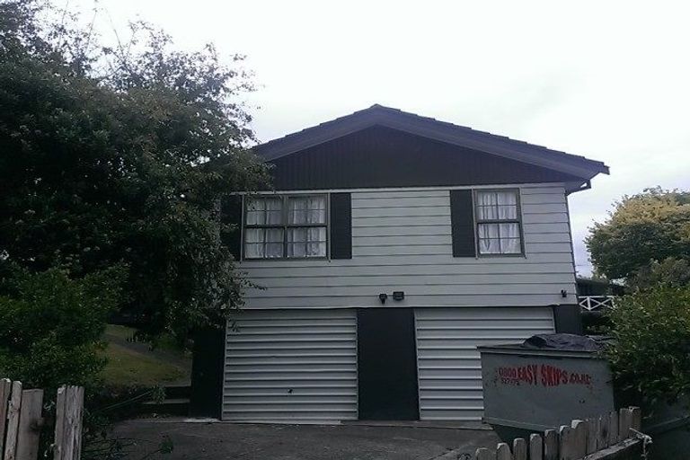 Photo of property in 2 Wesleydale Place, Papakura, 2110