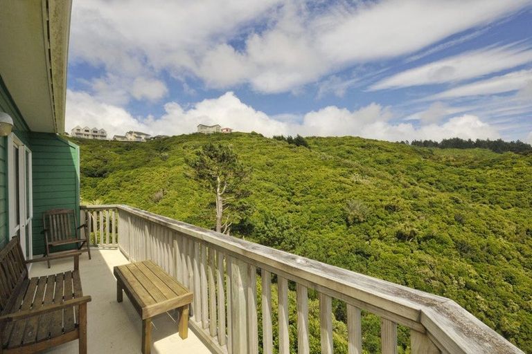 Photo of property in 86 Karepa Street, Brooklyn, Wellington, 6021