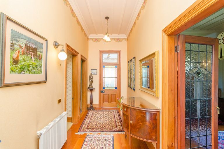 Photo of property in 8 Hilton Road, Carterton, 5713