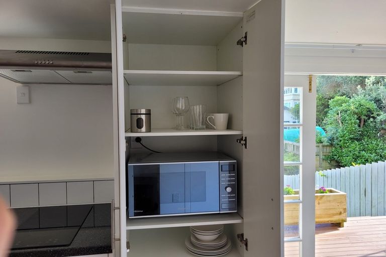 Photo of property in 13 Oku Street, Island Bay, Wellington, 6023