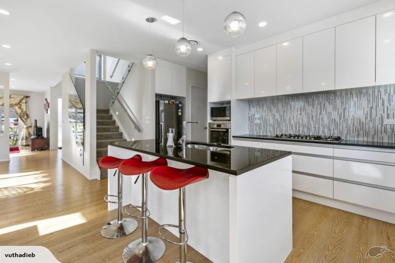 Photo of property in 20 Kingfisher Road, Silverdale, 0932