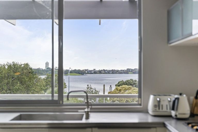 Photo of property in 36 Lake View Road, Takapuna, Auckland, 0622