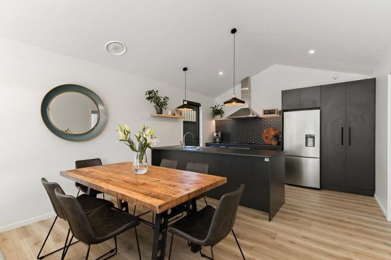 Photo of property in 64 Muster Road, Jacks Point, 9371