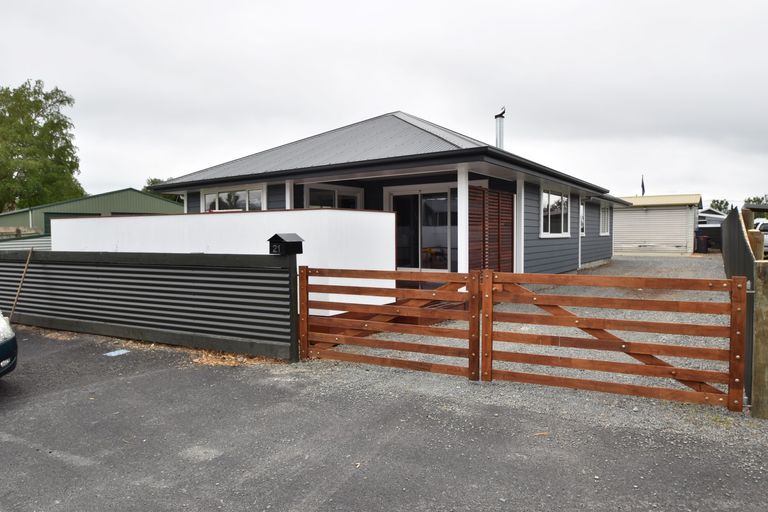 Photo of property in 21 Fraser Crescent, Twizel, 7901
