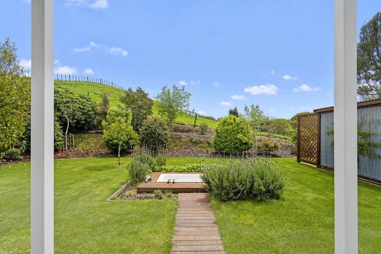 Photo of property in 79 Lincoln Road East, Everett Park, Inglewood, 4389