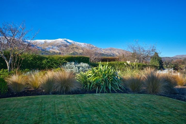 Photo of property in Millbrook Resort, 19 Malaghans Ridge, Arrowtown, 9371