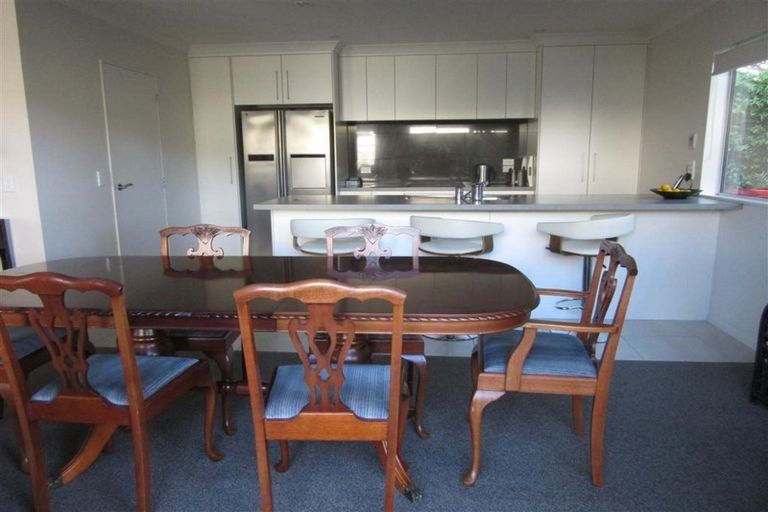 Photo of property in 54a Ranui Terrace, Tawa, Wellington, 5028