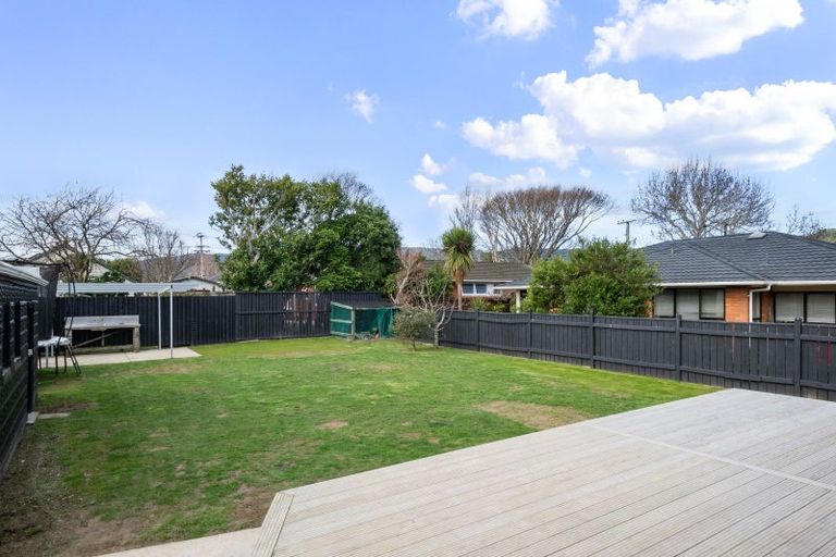 Photo of property in 28 Routley Crescent, Elderslea, Upper Hutt, 5018