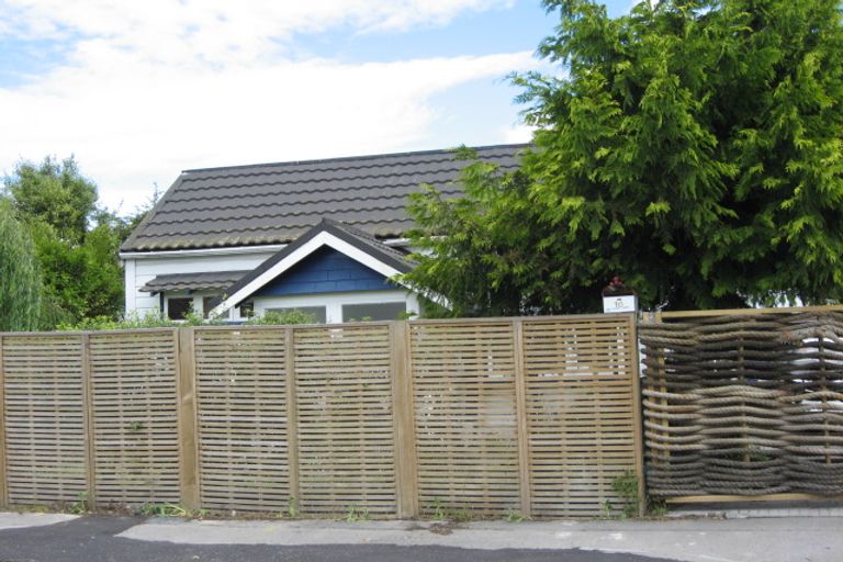 Photo of property in 16 Bass Street, Woolston, Christchurch, 8062
