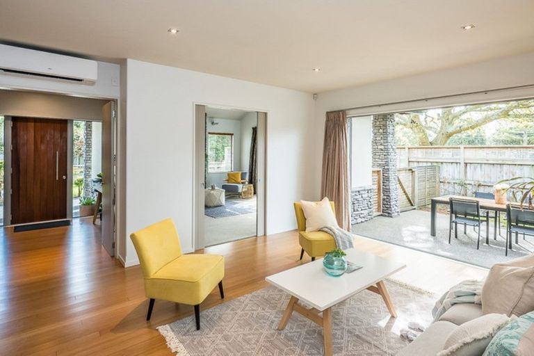 Photo of property in 2 Fairway Oaks Drive, Waikanae Beach, Waikanae, 5036