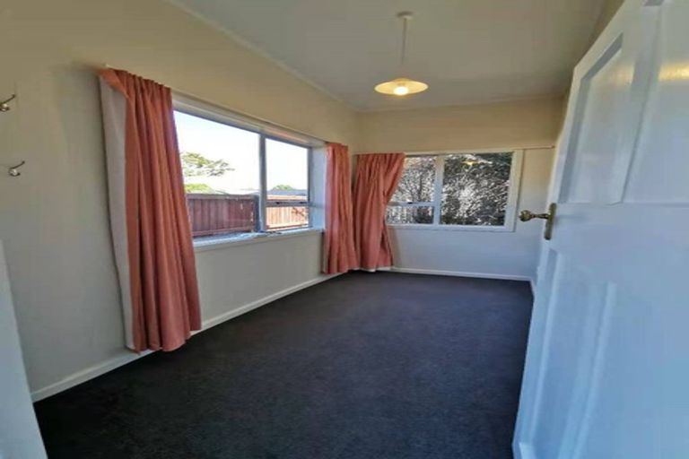 Photo of property in 128 Innes Road, St Albans, Christchurch, 8052