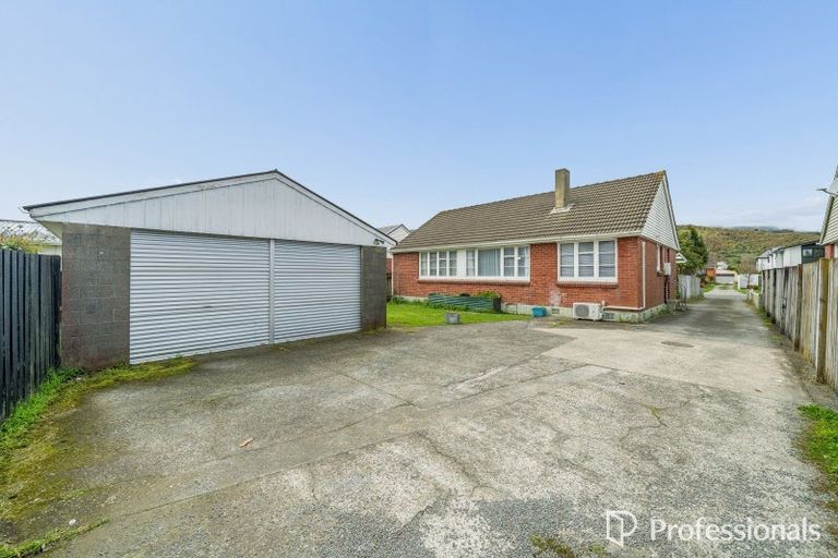 Photo of property in 305 Oxford Terrace, Avalon, Lower Hutt, 5011