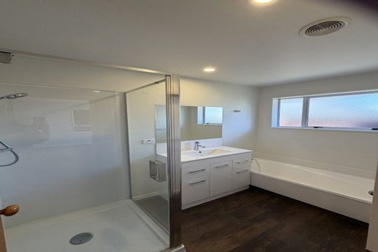 Photo of property in 3/57 Tyrone Street, Belfast, Christchurch, 8051