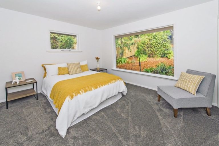 Photo of property in 11 Flinders Road, Heathcote Valley, Christchurch, 8022